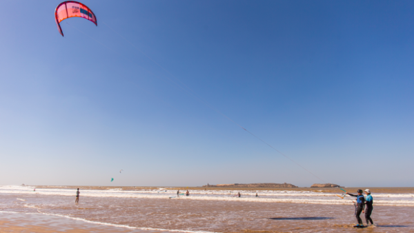 5 Things Worth Knowing Before You Try To Learn How To Kitesurf – Coach