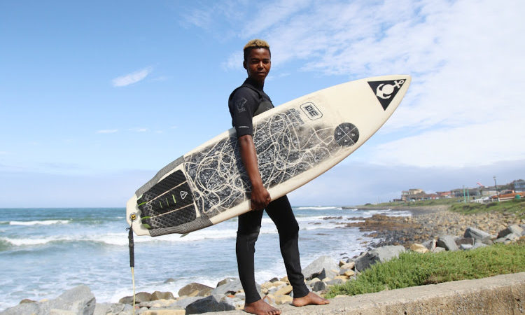 From car guard to surfer Bamanye is living the dream – DispatchLIVE