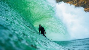 The 20 Best Surf Photos from 2019