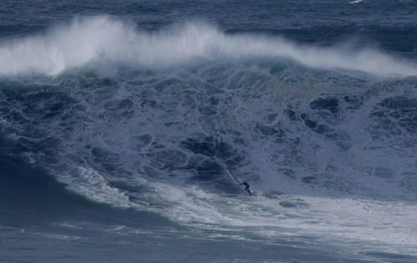 Interview: “Pepe” Gómez, the Uruguayan big wave surfer who rubs shoulders with surfing legends – MercoPress