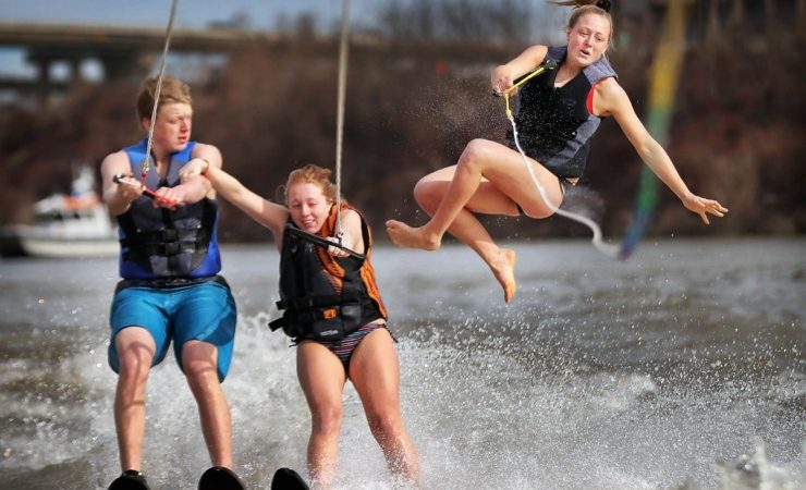 Skiers brave chilly waters to help make dreams come true – The Daily Memphian