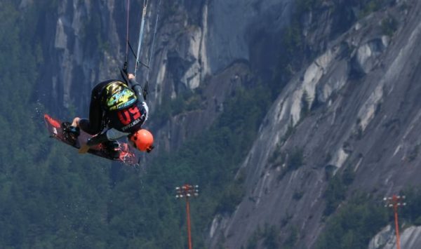 Kiteboarders asking for more consideration in Squamish Spit decision – CBC.ca