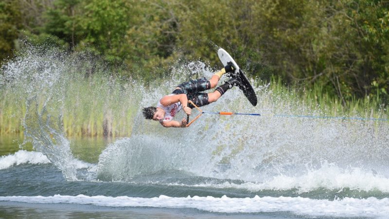 Surrey water skiers and wakeboarder lighting up Melbourne masters comp – Your Local Guardian