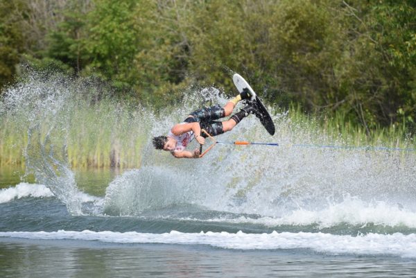 Surrey water skiers and wakeboarder lighting up Melbourne masters comp – Your Local Guardian