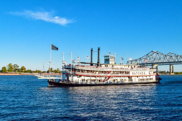 The Best Ways To Enjoy New Orleans From The Water – Big Easy Magazine