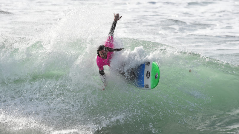 World’s best kneeboards surf Dunedin – Otago Daily Times