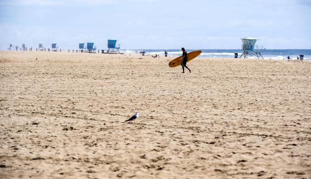 Expert warns surfers and outdoor enthusiasts of added risks for coronavirus spread – OCRegister