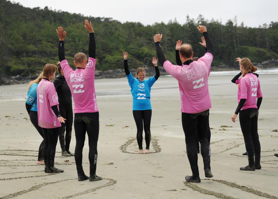 surf lessons