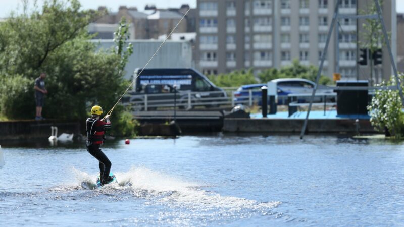 Pinkston watersports centre launched family-friendly adventure packages – Glasgow Times