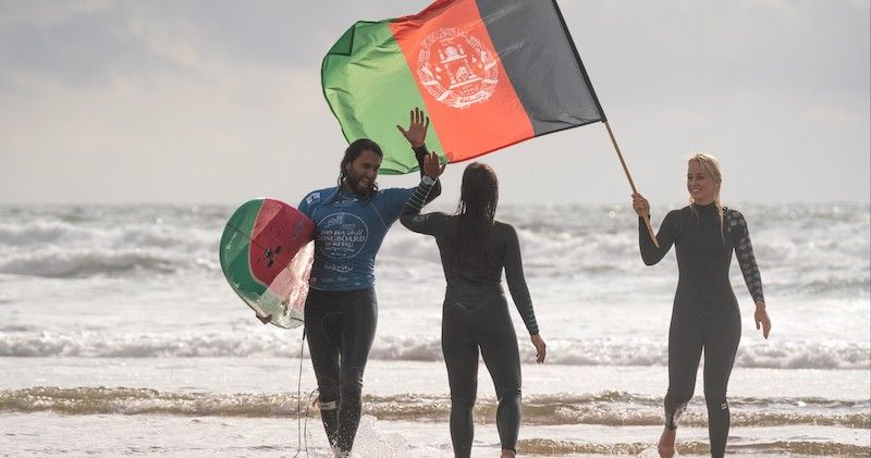 Afri, representing Afghanistan at the ISA World Longboard Surfing Championship. Photo: ISA