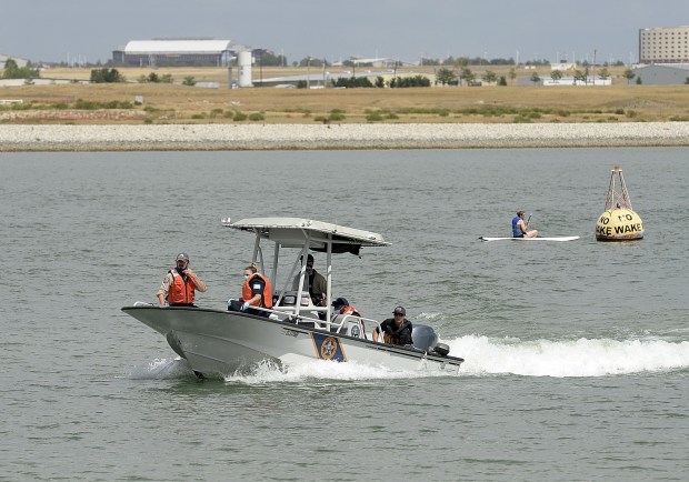 Woman rescued from Boyd Lake in Loveland after breaking leg in wakeboarding accident – Loveland Reporter-Herald