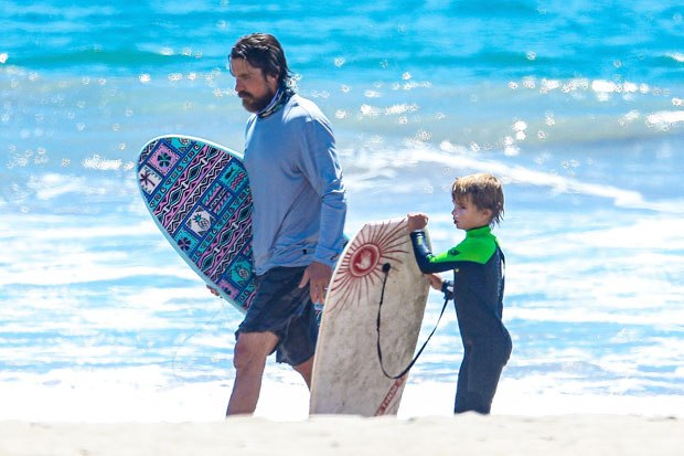 Christian Bale, 46, Has Fun Day With Son Joseph, 5, Bodyboarding At The Beach – HollywoodLife