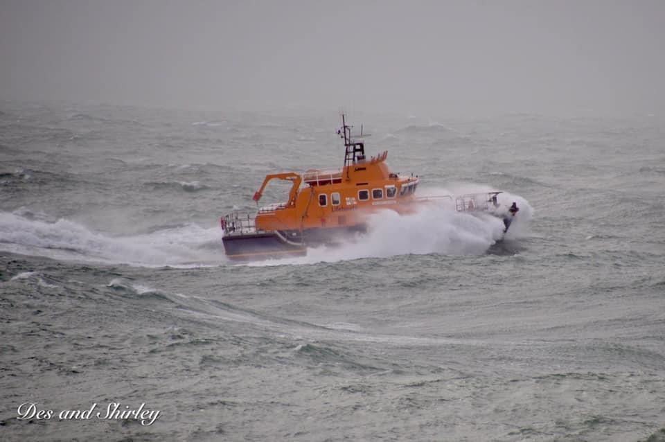 Lifeboats called to series of emergencies in Storm Francis – Dorset Echo