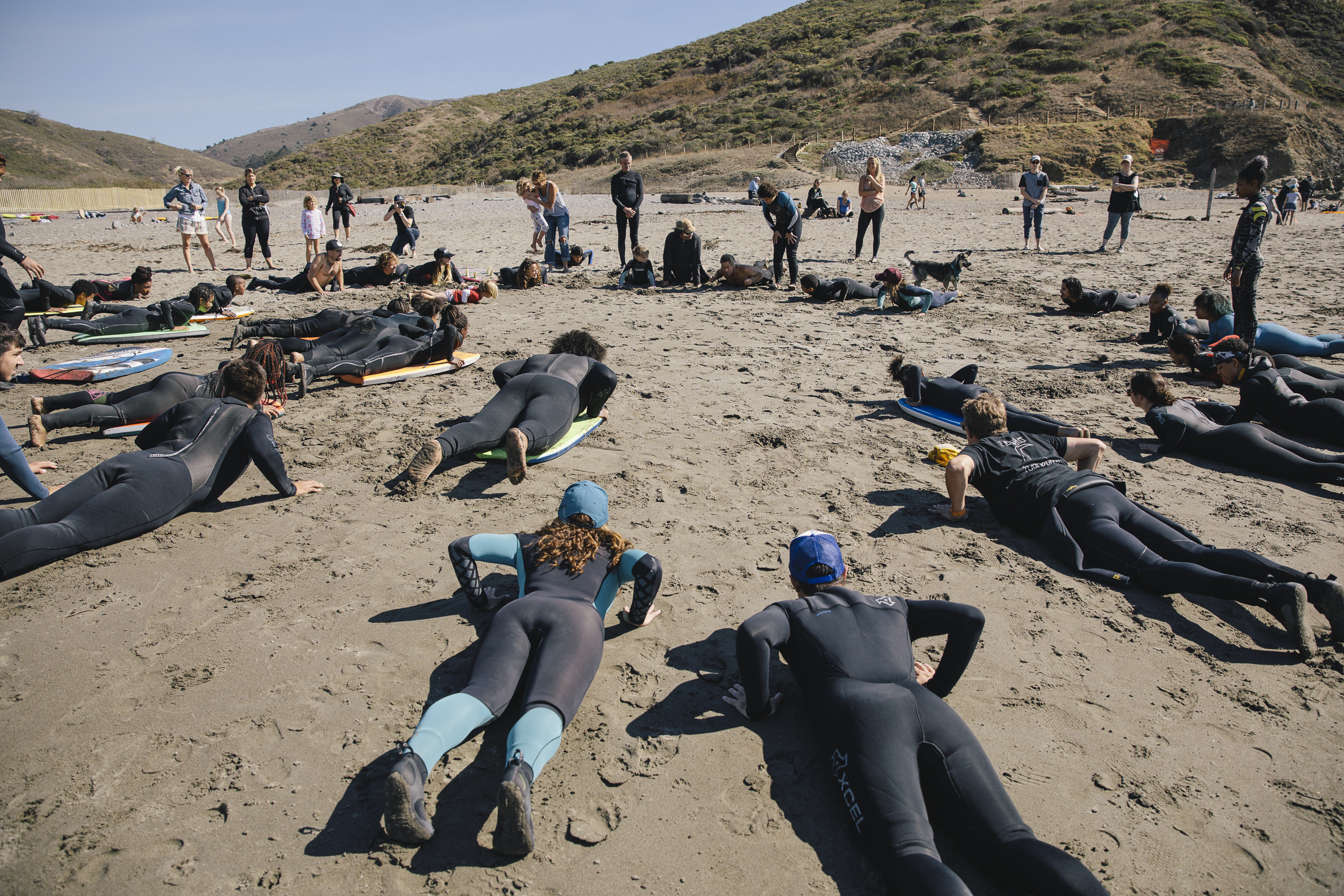 Watch: Surf Ranch Field Trip for Inner-City Kids – Surfline.com Surf News