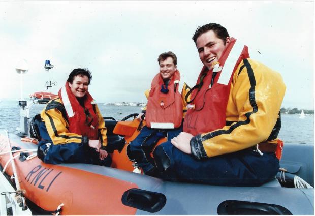 Christchurch man, saved by RNLI Mudeford crew 26 year ago, donates to service – Bournemouth Echo