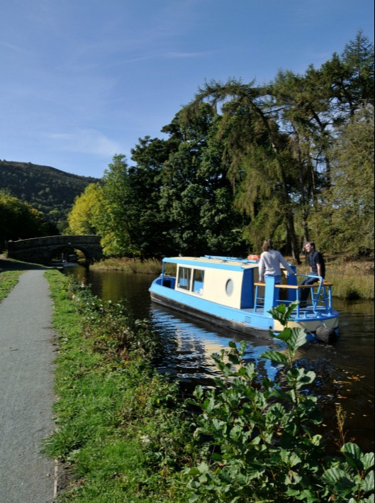 Cruise through the Cheshire countryside and learn how to steer, work the locks and moor up at a country pub along the way