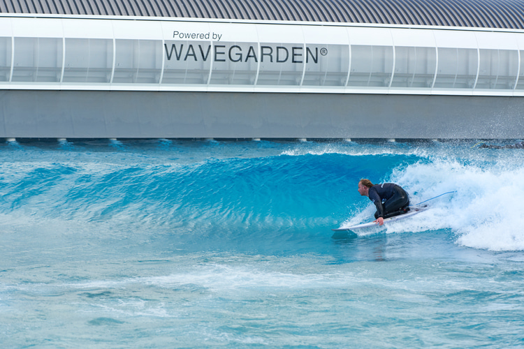 Wave pools: the future of adaptive surfing | Photo: Wavegarden