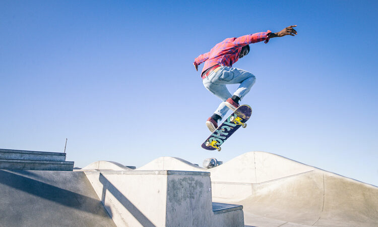 How to kickflip on a skateboard – SurferToday